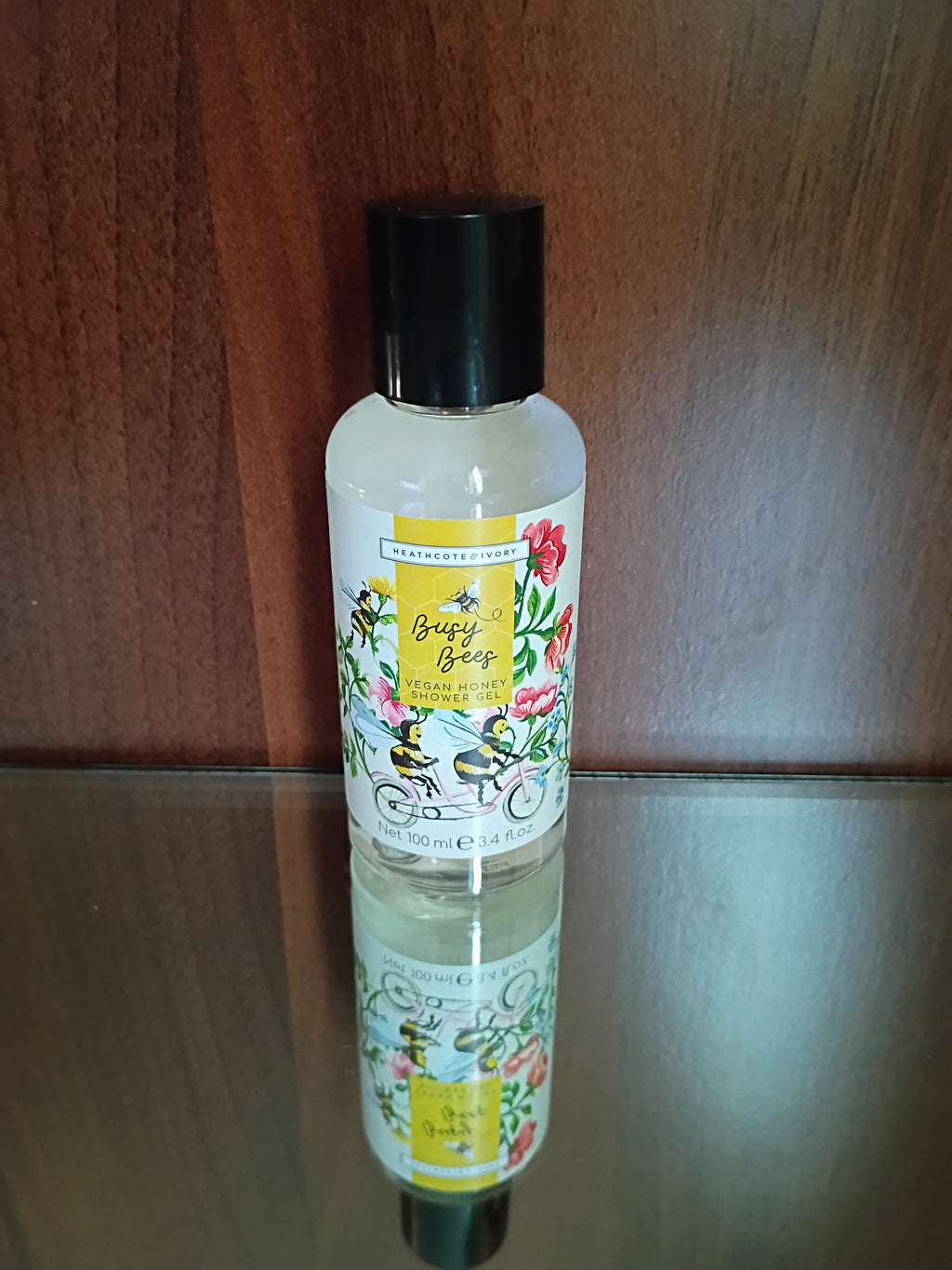 HEATHCOTE&IVORY - busy bees vegan honey shower gel